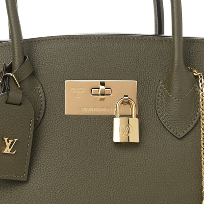 Louis Vuitton Veau Nuage Milla MM Laurier Green 8 of 11