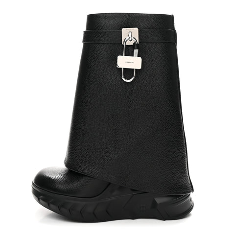 Grained Calfskin Shark Lock Biker Ankle Boots 38 Black