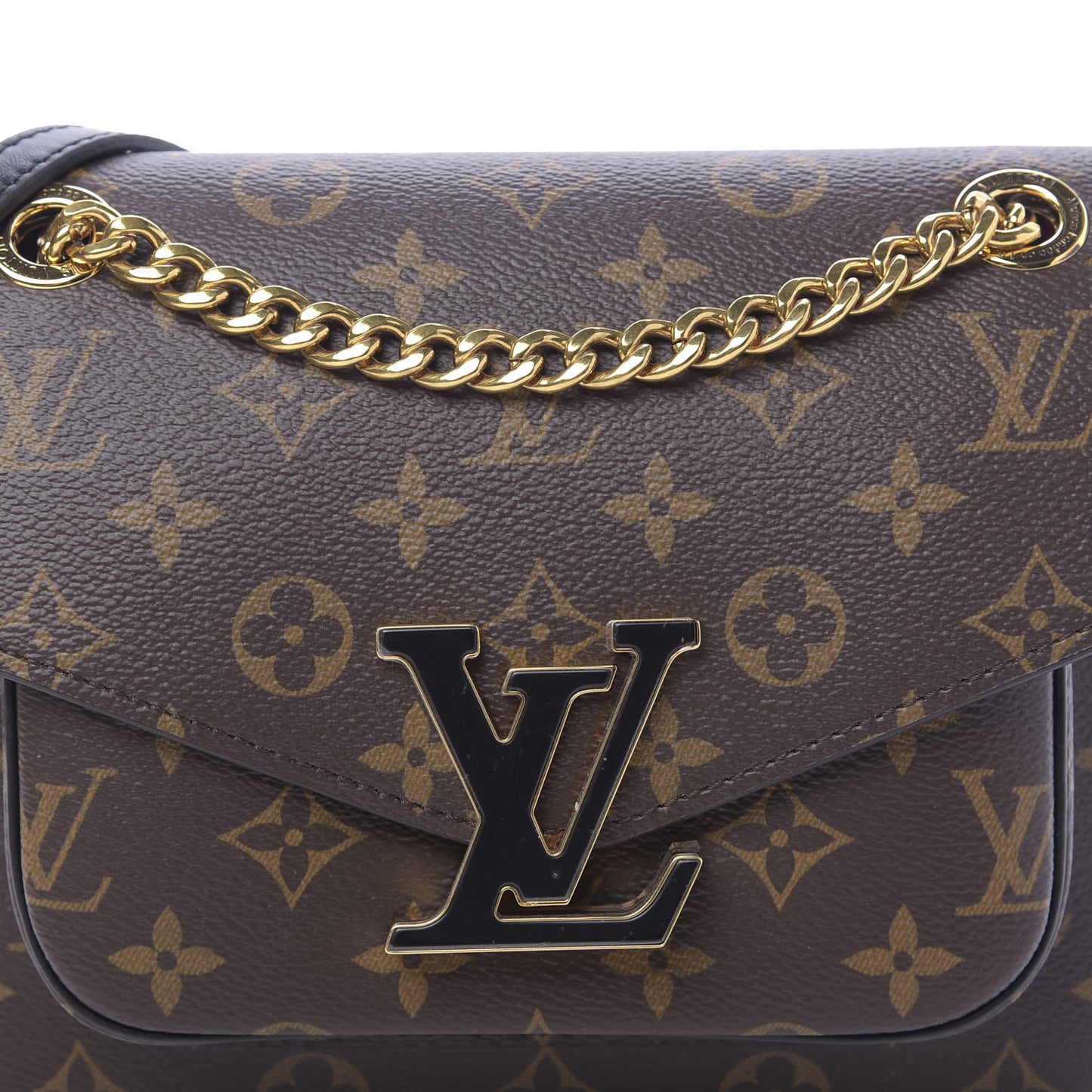 Monogram Passy