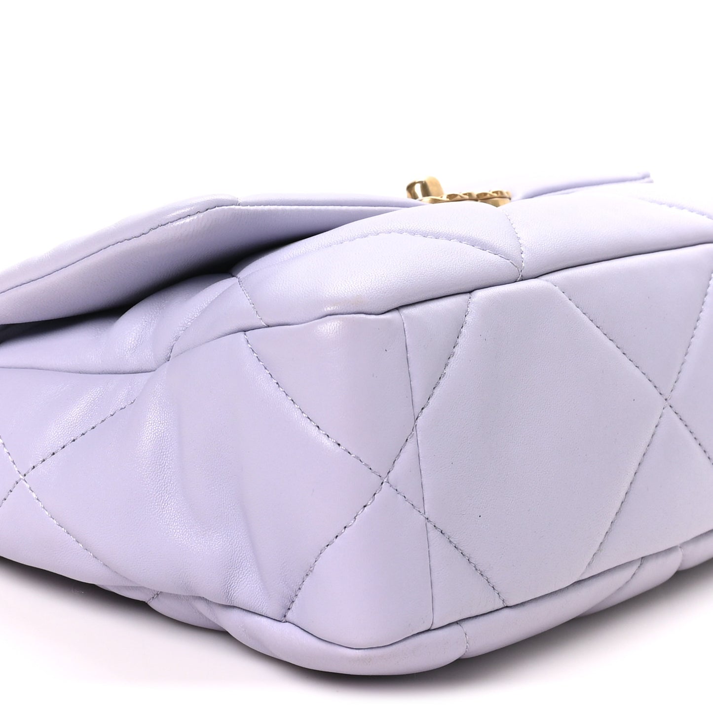 Lambskin Quilted Medium Chanel 19 Flap Light Purple