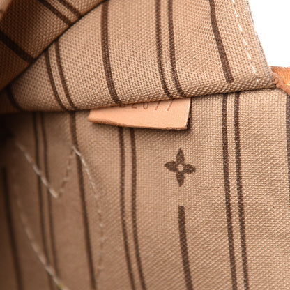 Louis Vuitton Monogram Neverfull GM 7 of 21