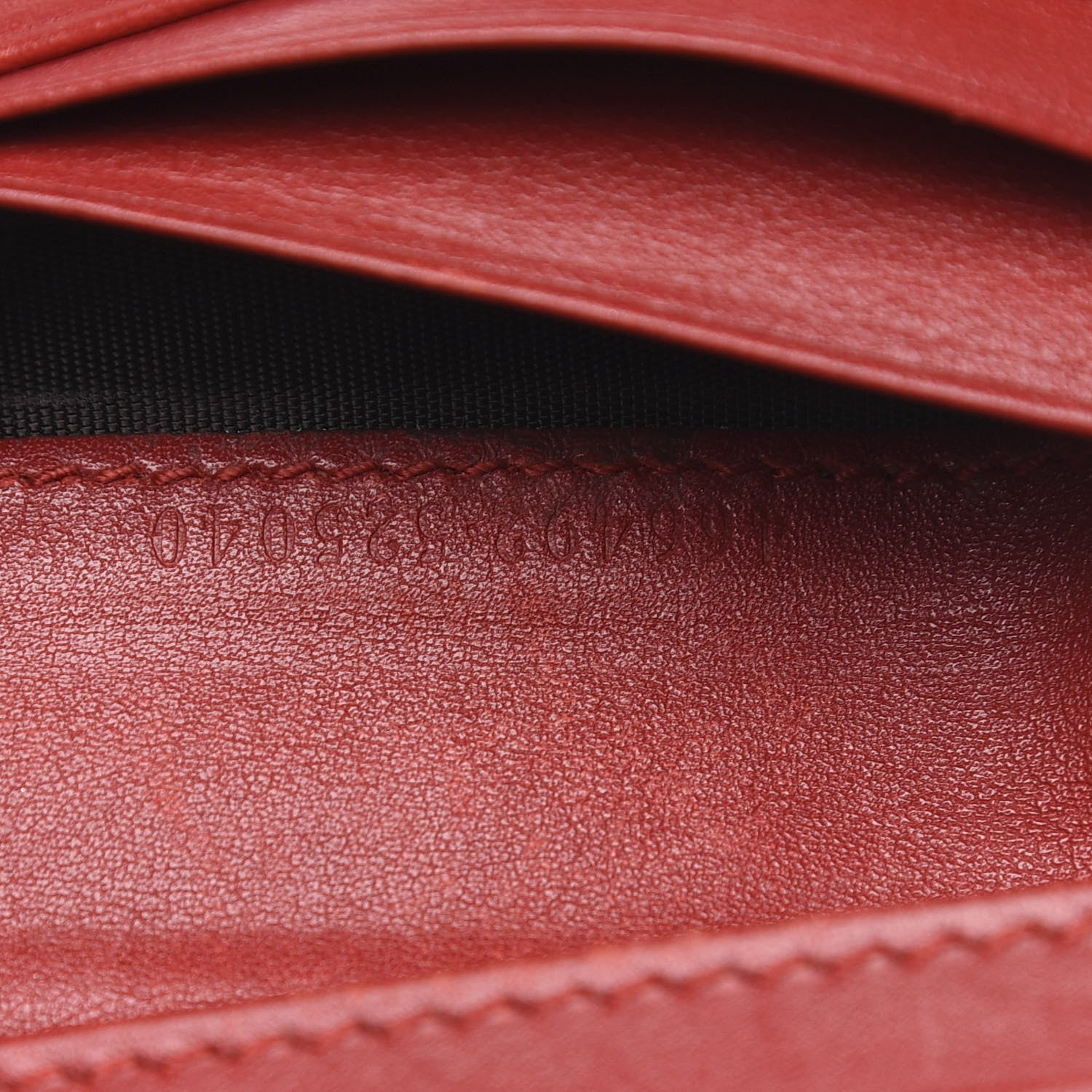 Gucci Calfskin Matelasse GG Marmont Card Case Wallet Hibiscus Red 7 of 15