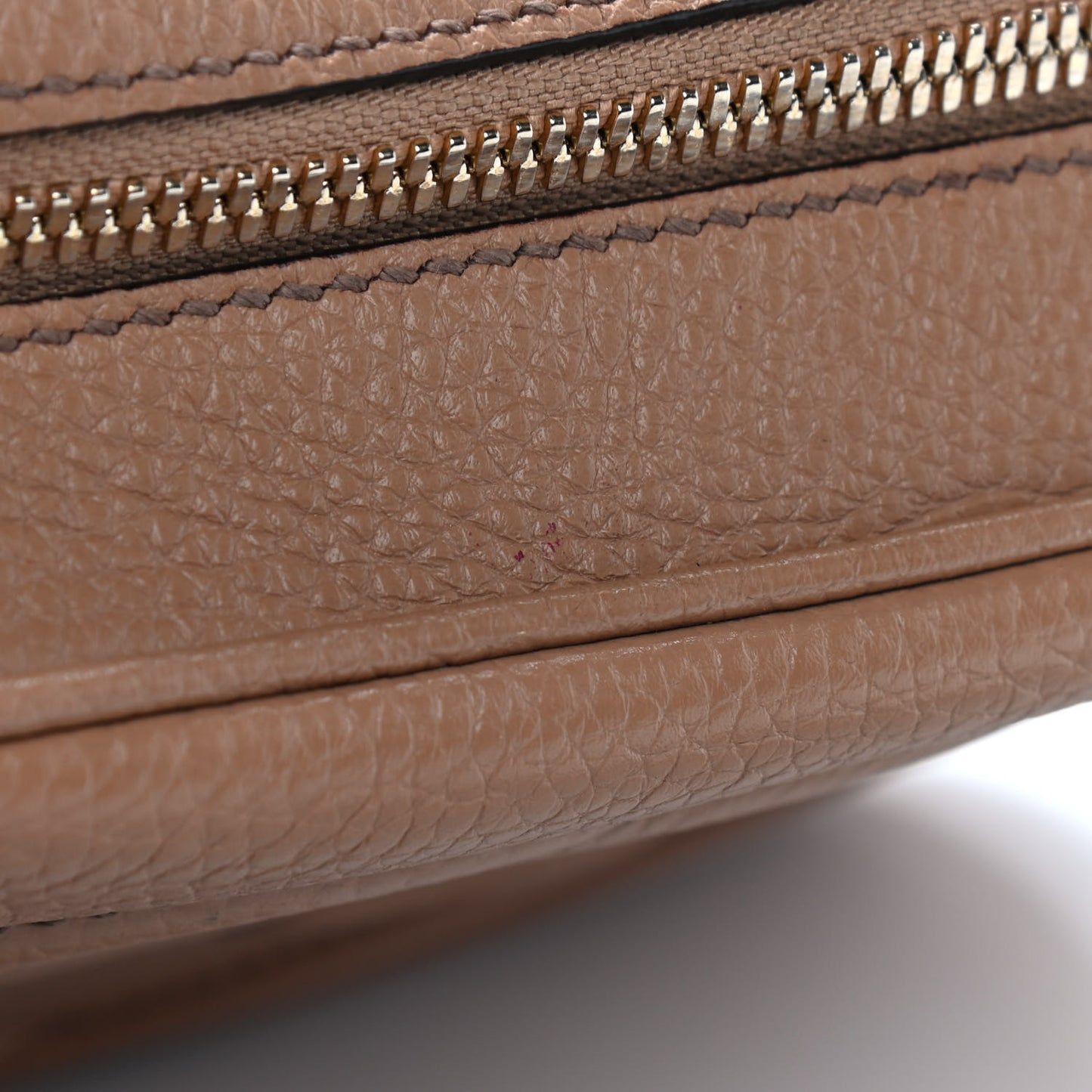 Pebbled Calfskin Small Soho Disco Bag Camelia