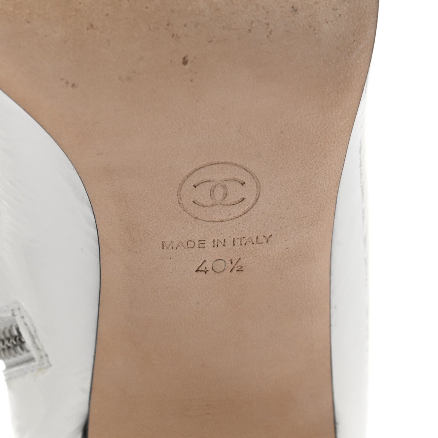 Distressed Patent Cap Toe CC Turnlock Ankle Boots 40.5 White Black