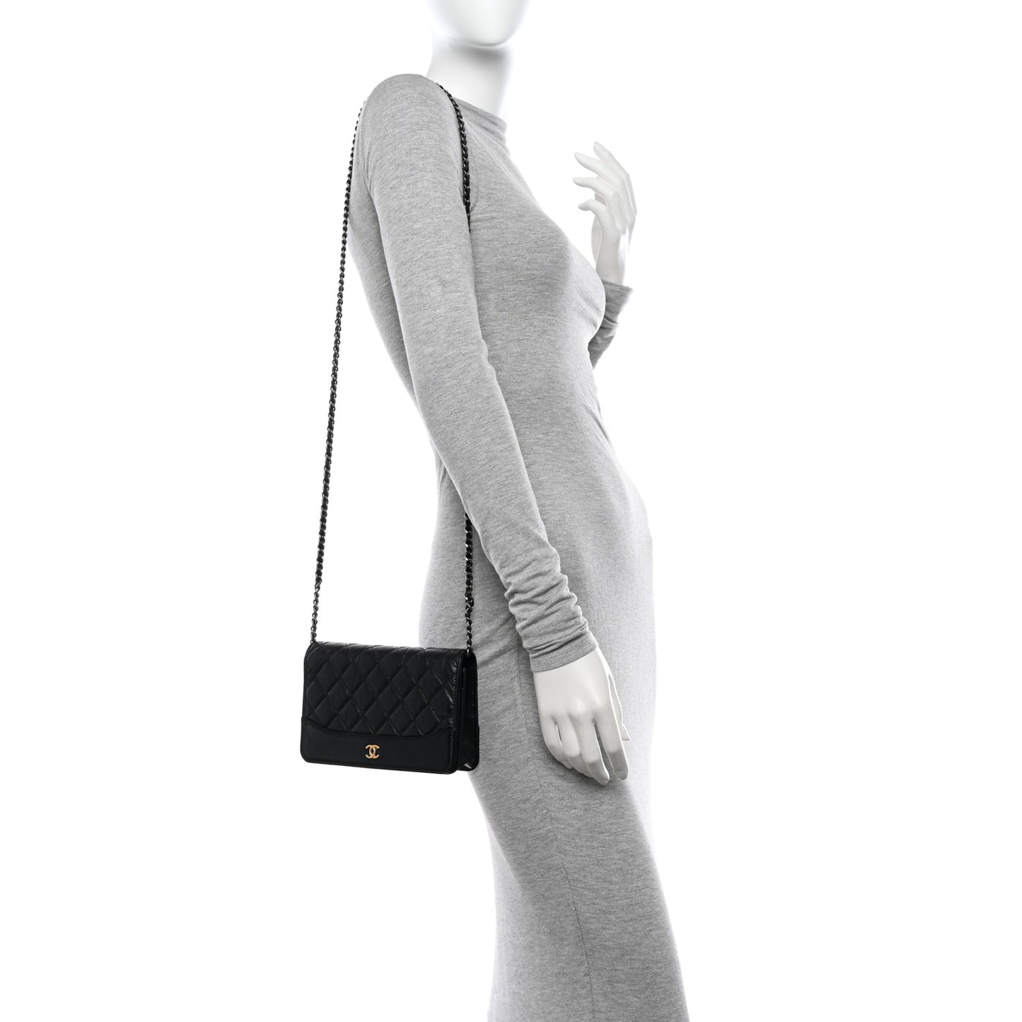 Aged Calfskin Quilted Gabrielle Wallet On Chain WOC Black