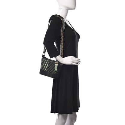Chanel Metallic Calfskin Chevron Quilted Small Gabrielle Hobo Green 2 of 11