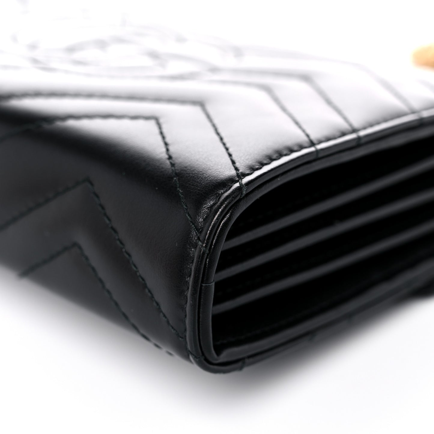 Calfskin Matelasse GG Marmont Chain Wallet Black