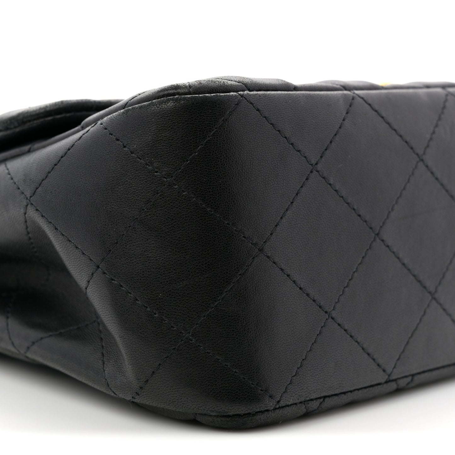 Lambskin Quilted Jumbo Single Flap Black