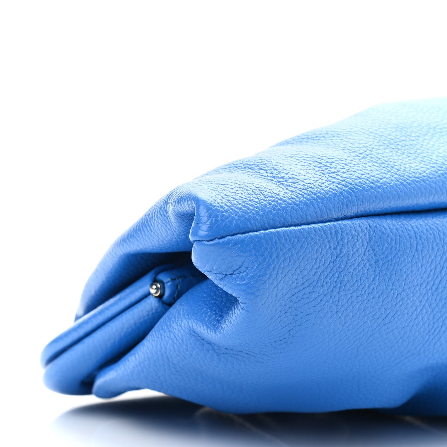 Grained Calfskin Logo XL Cloud Clutch Screen Blue Black