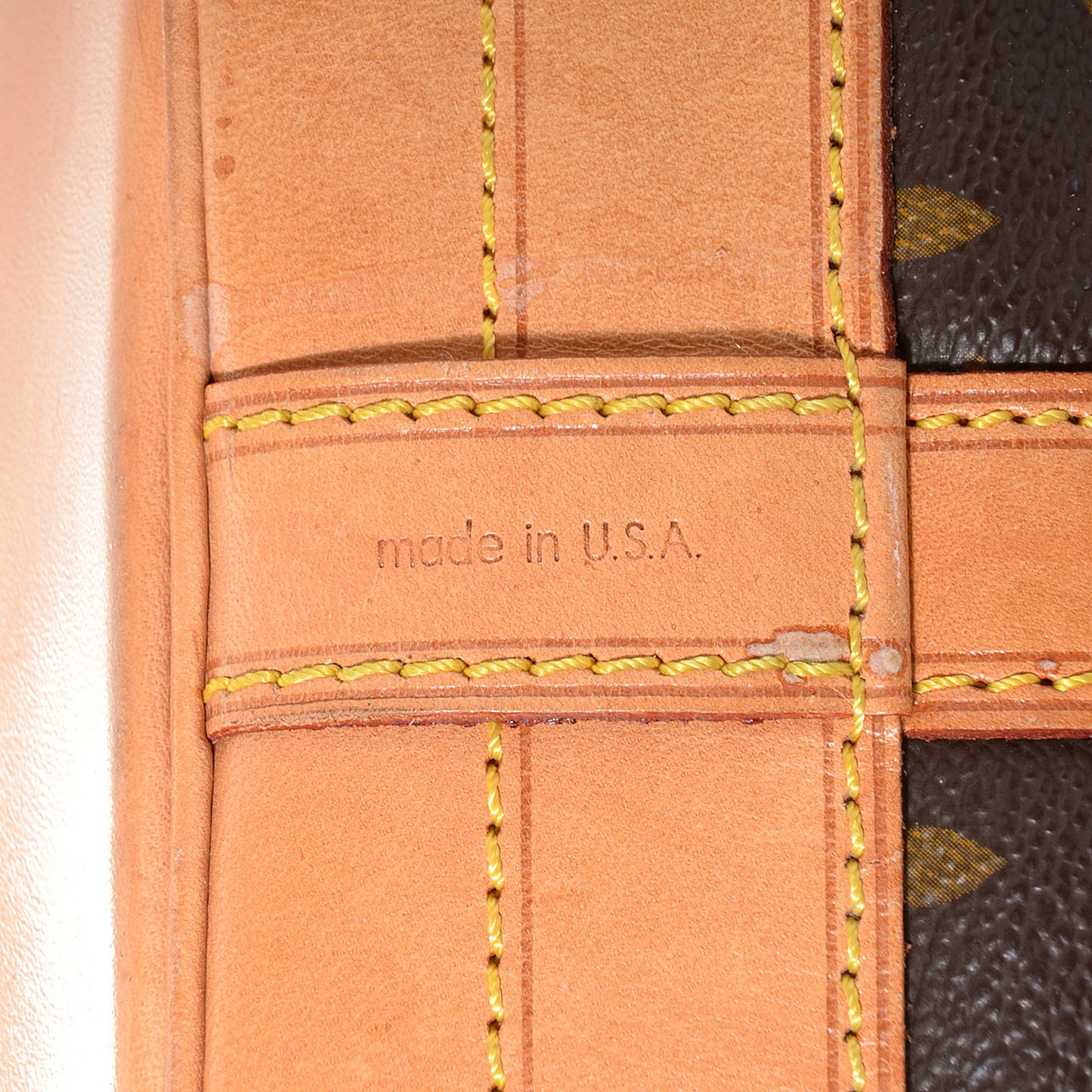 Monogram Noe