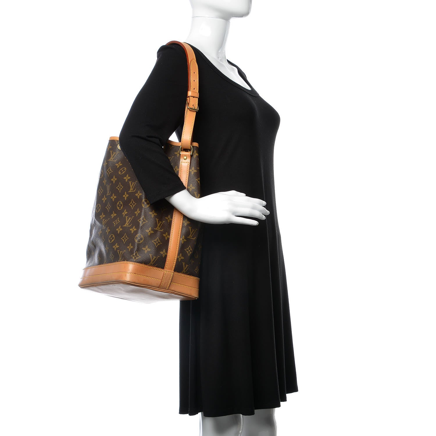 Louis Vuitton Monogram Noe 2 of 18