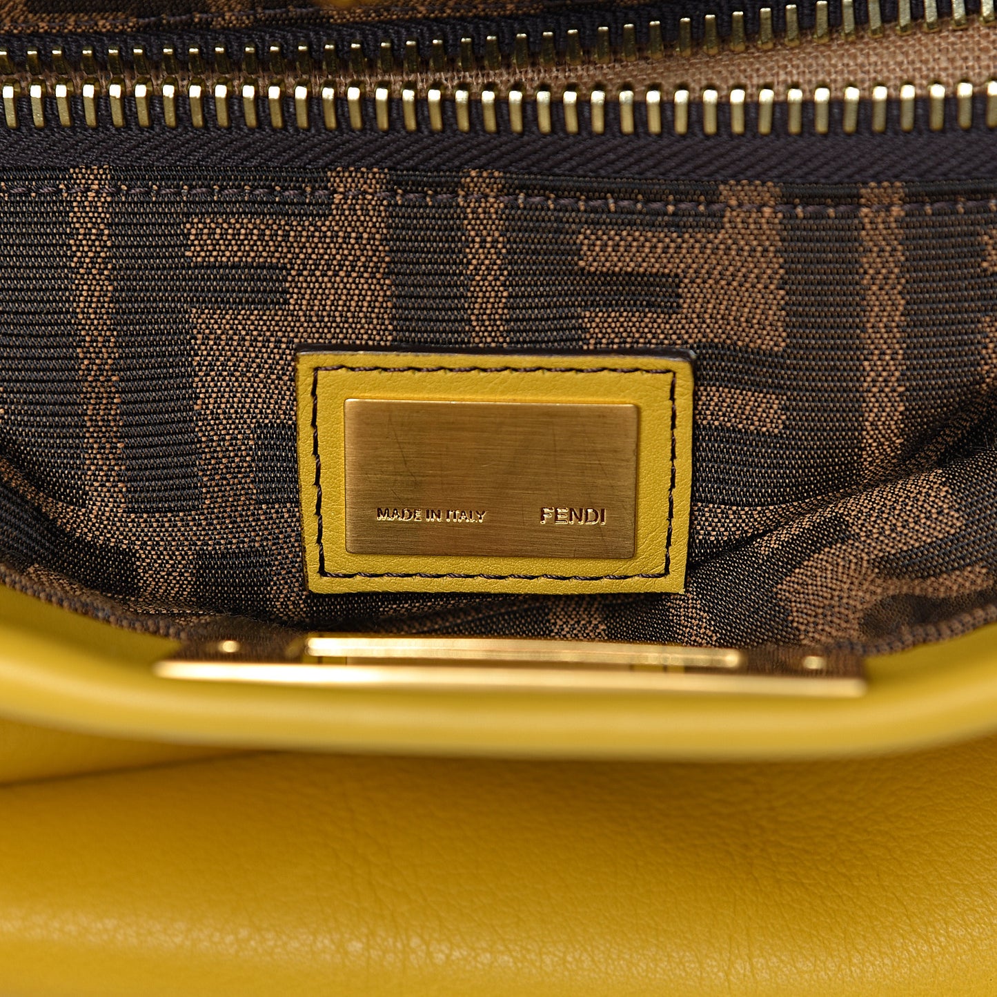 Vitello Zucca Medium Peekaboo Iconic Satchel Yellow Tobacco