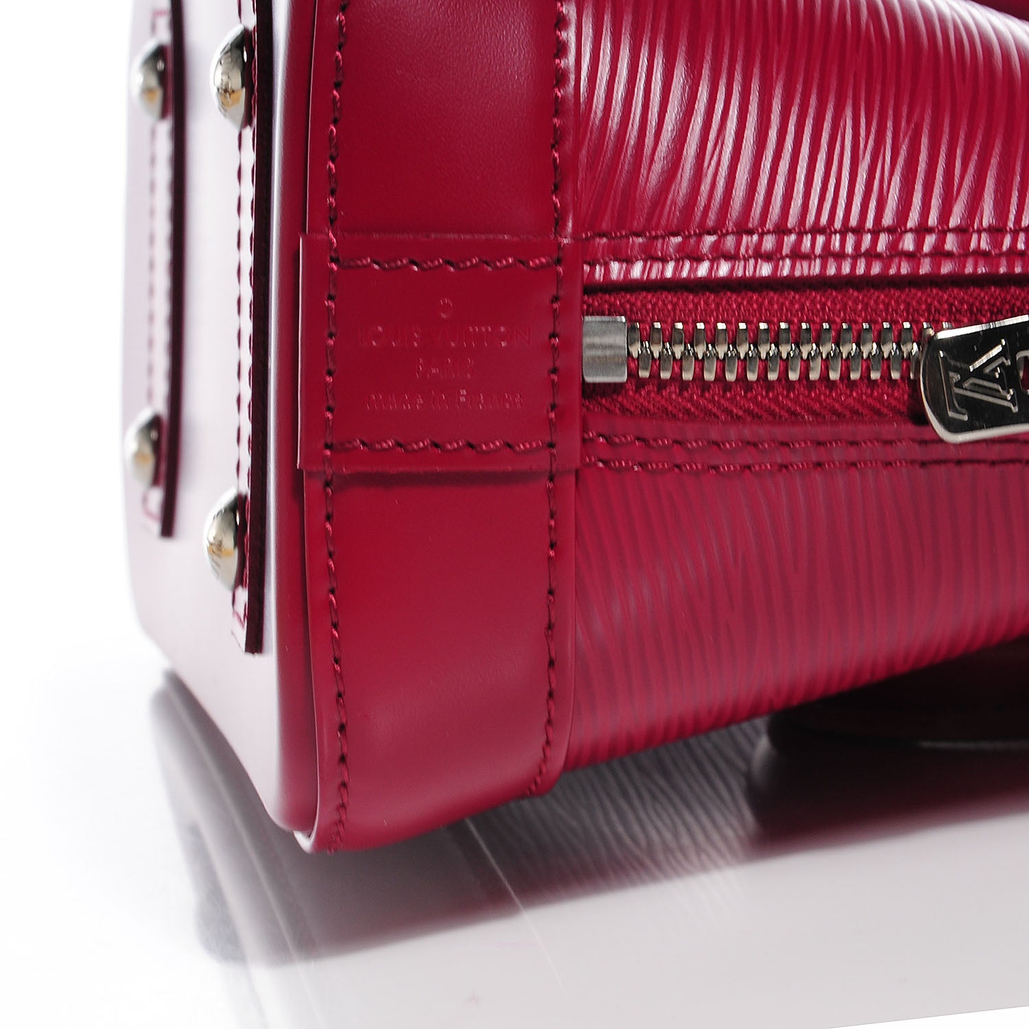 Louis Vuitton Epi Alma BB Fuchsia 5 of 7