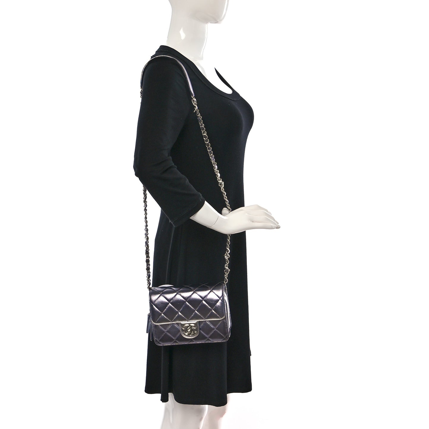 Metallic Lambskin Like A Wallet Flap Silvery Black