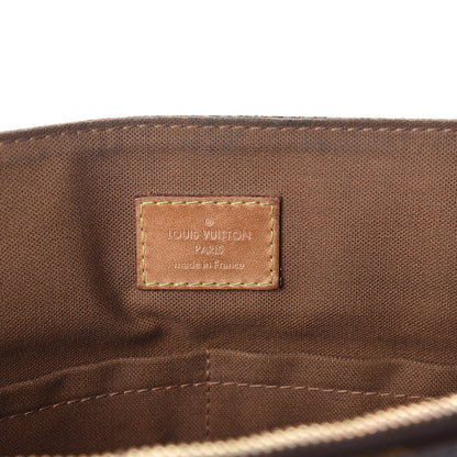 Louis Vuitton Monogram Beaubourg MM Messenger Bag 6 of 9