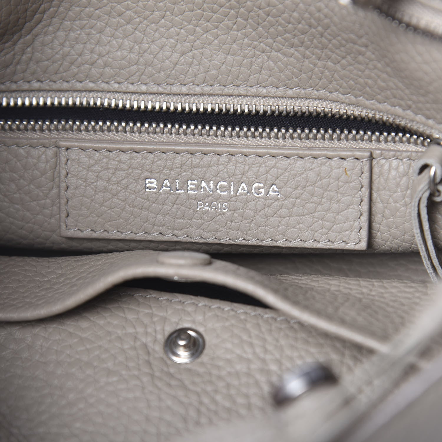 Balenciaga Veau Grana Perforated Blackout Hardware S City Gris Cendre 7 of 11