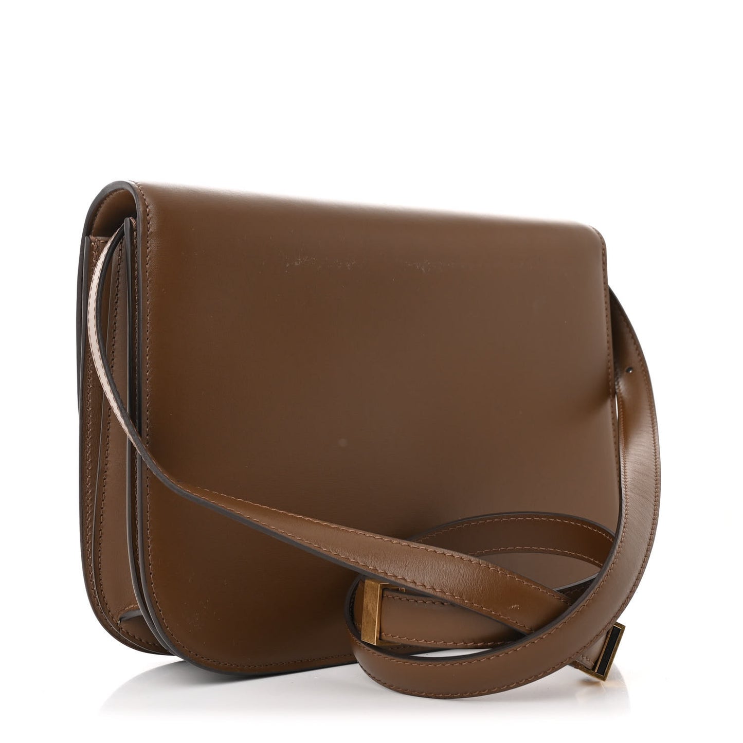 Box Calfskin Medium Classic Box Flap Bag Camel