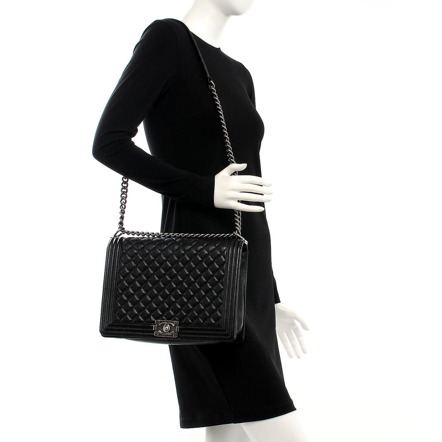 Caviar Quilted Large Boy Flap Black