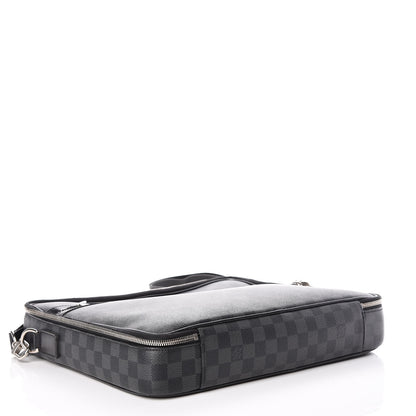 Louis Vuitton Damier Graphite Steeve 4 of 9