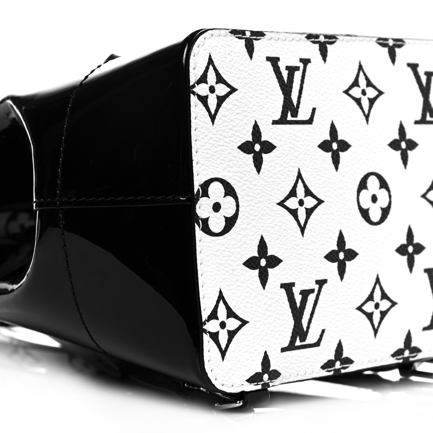 Louis Vuitton Patent Monogram Hot Springs Backpack Black White 15 of 17
