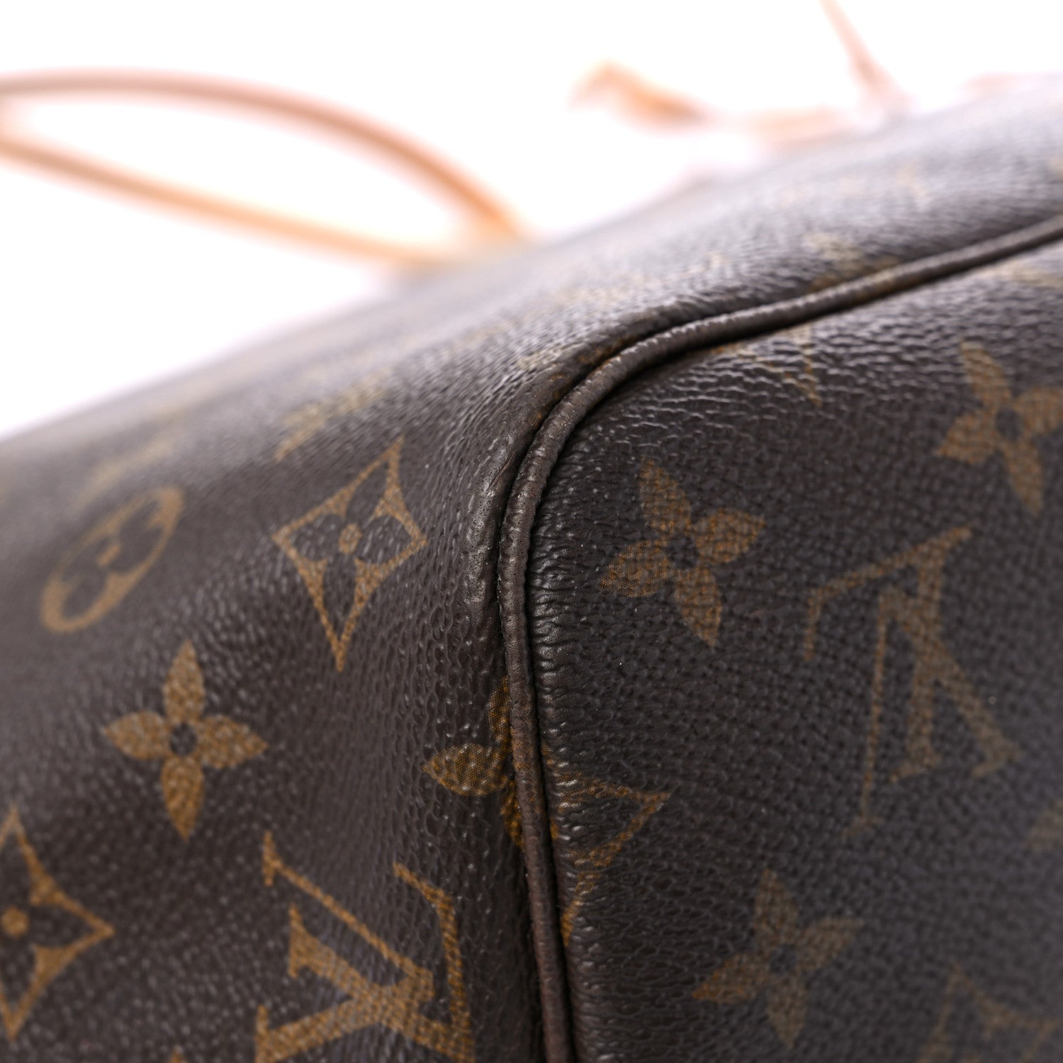 Louis Vuitton Monogram Neverfull MM 10 of 18