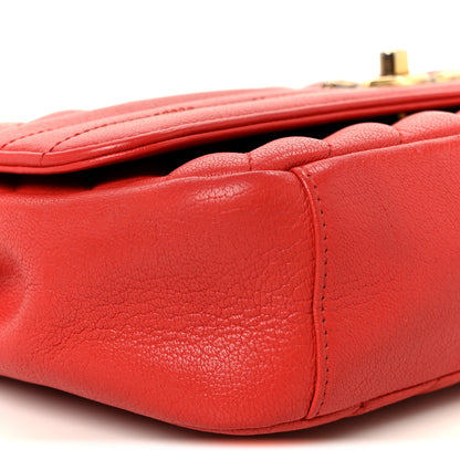 Chanel Shiny Goatskin Diagonal Quilted Medium Flap Red 10 of 11
