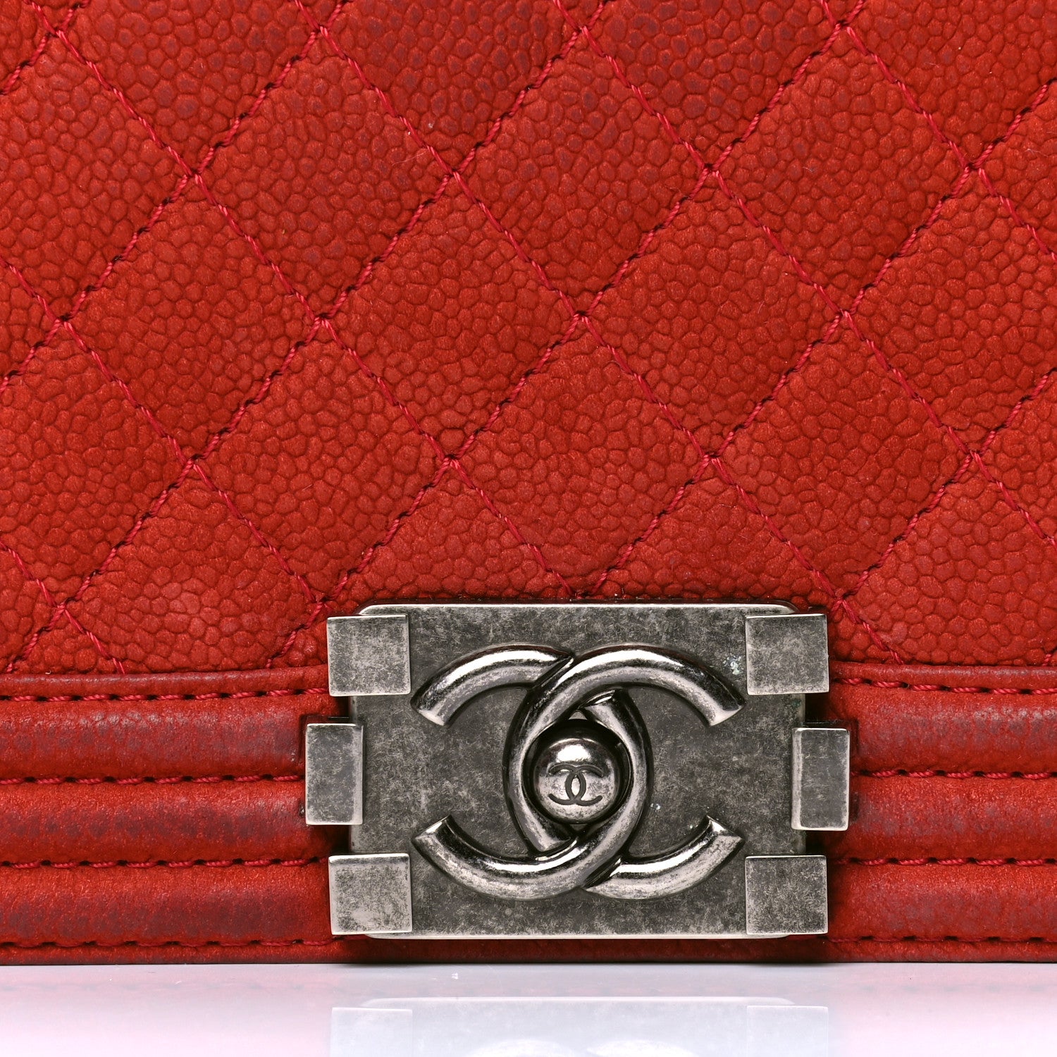 Chanel Iridescent Caviar Quilted Medium Boy Flap Red 6 of 6