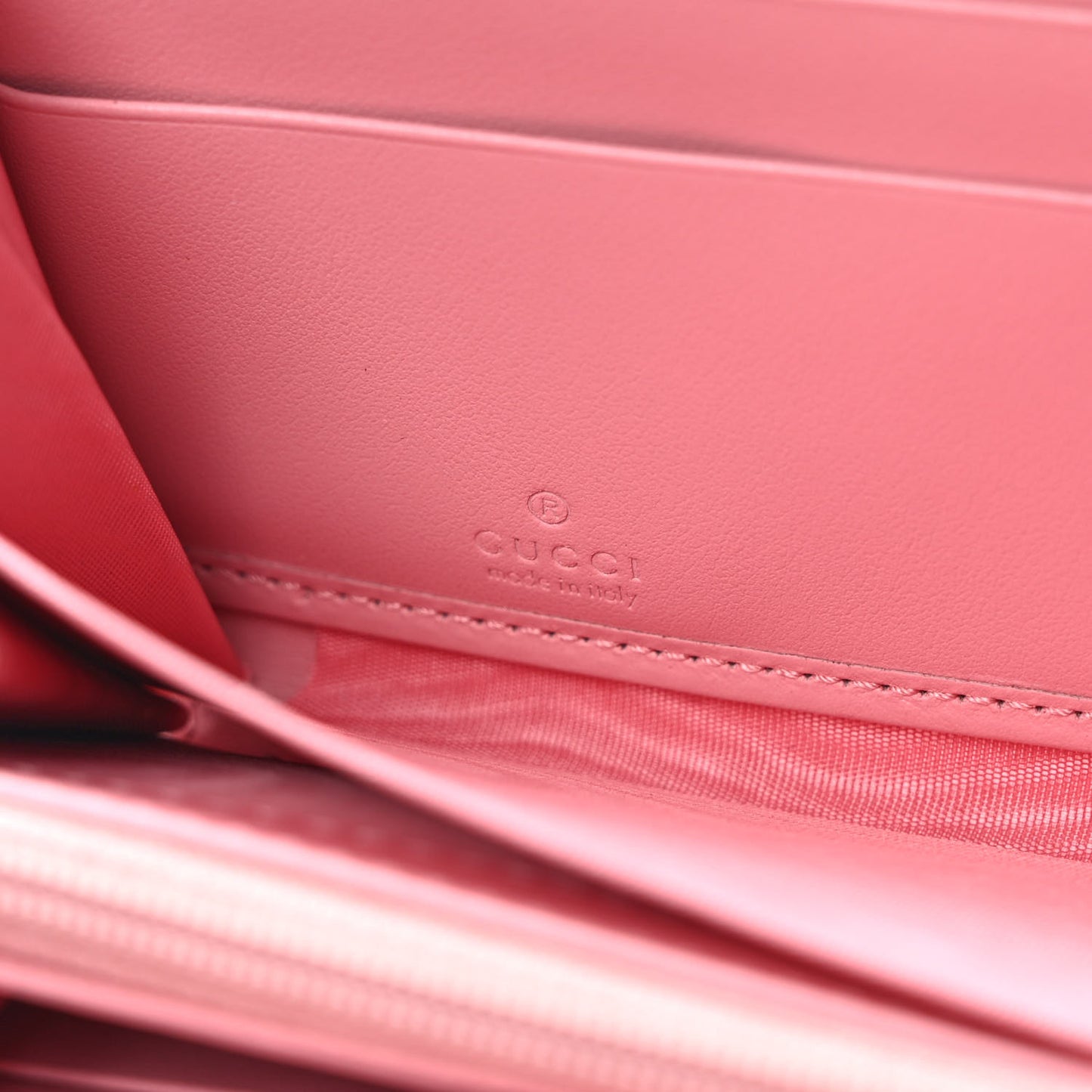 Calfskin Matelasse GG Marmont Zip Around Wallet Wild Rose