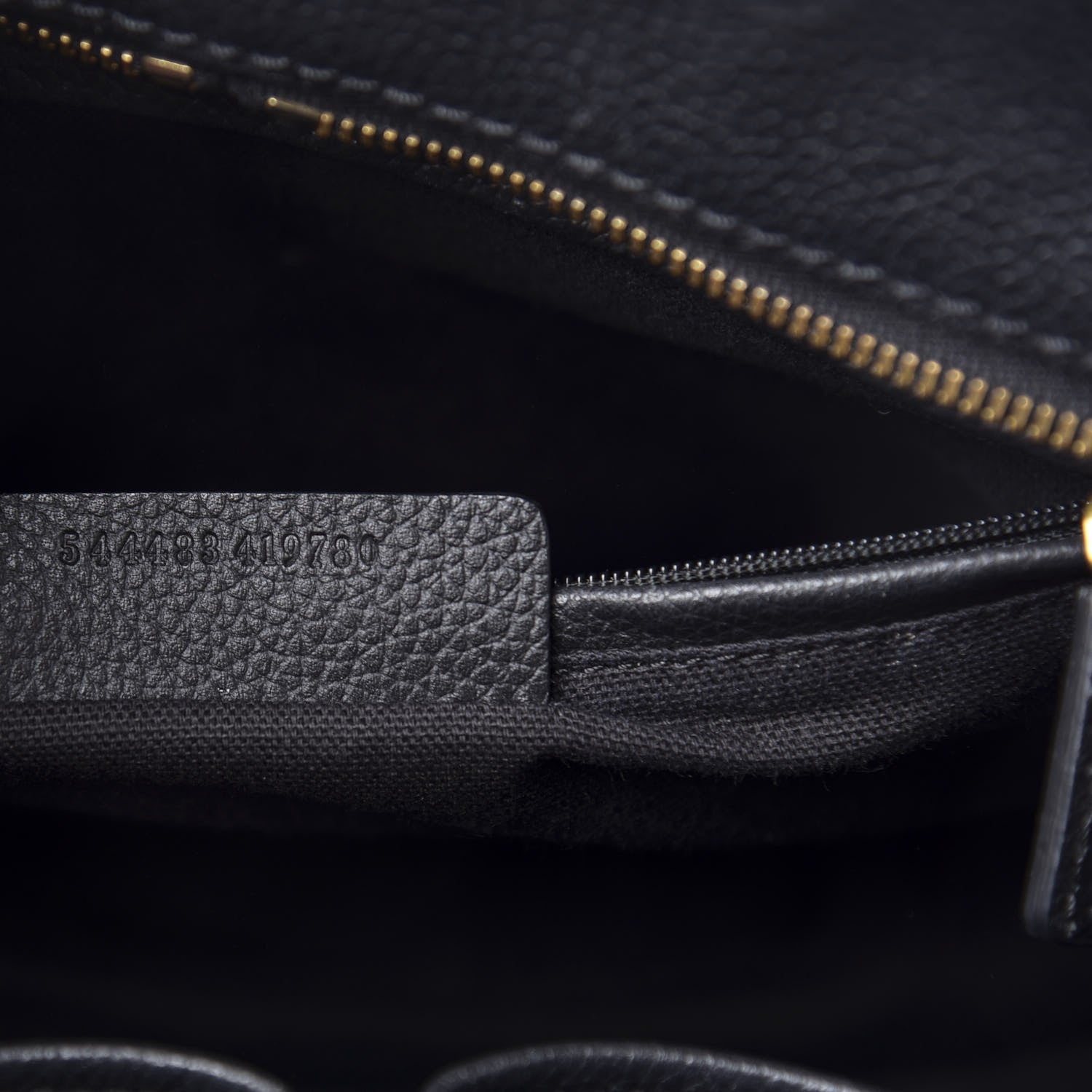 Alexander McQueen Pebbled Calfskin Small Skull Padlock Zip Around Tote Black 11 of 16