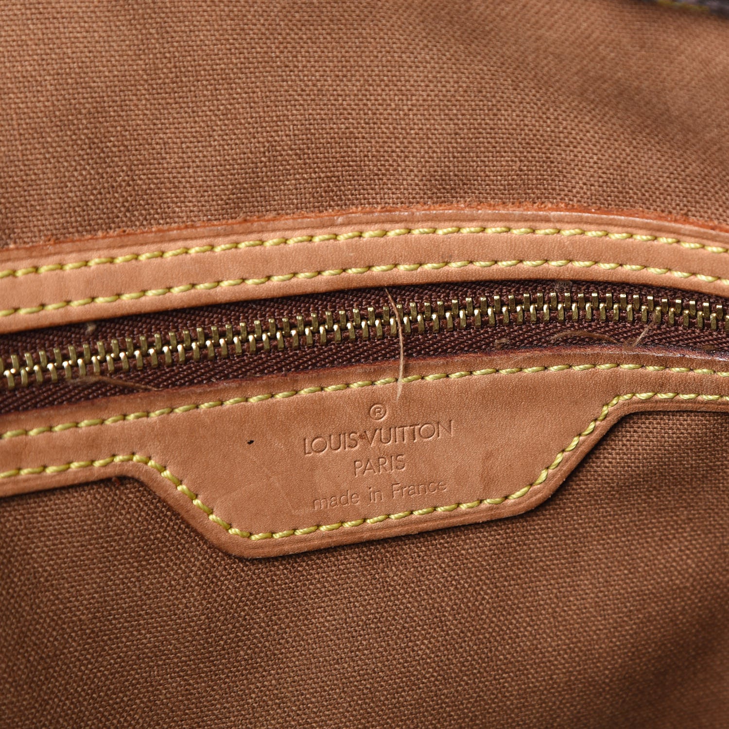 Louis Vuitton Monogram Cabas Mezzo 8 of 12