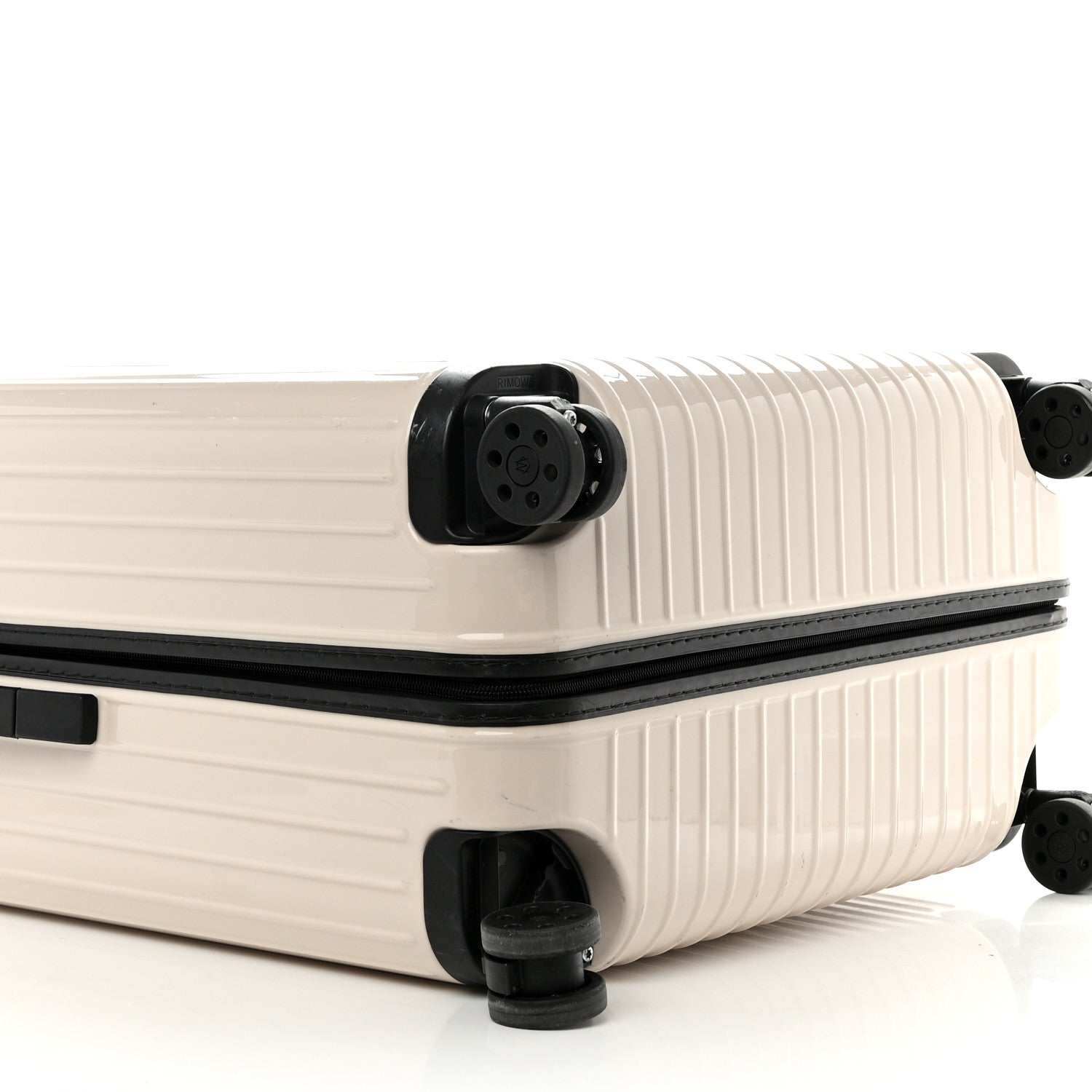 Rimowa Gloss Polycarbonate Essential Lite Check-In L Ivory Beige 8 of 13