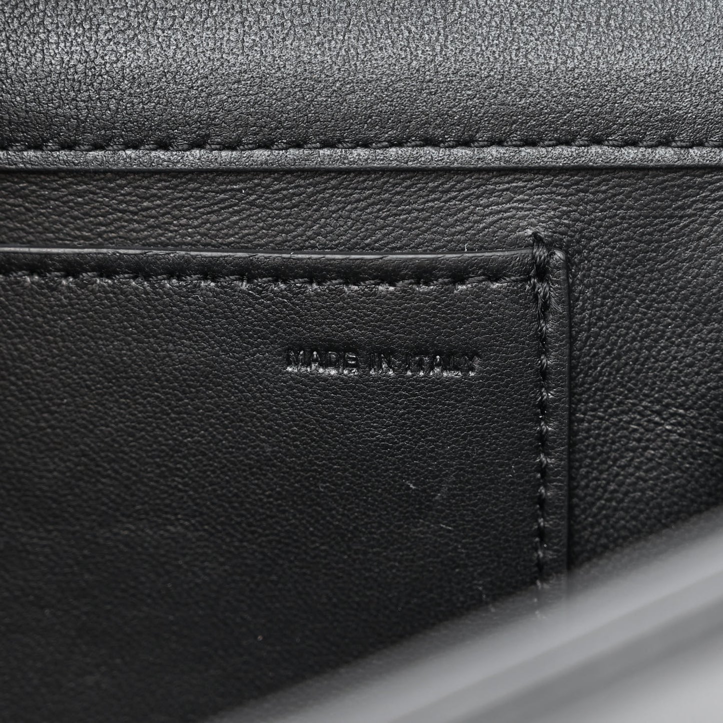 Calfskin Vlogo Loco Shoulder Bag Black