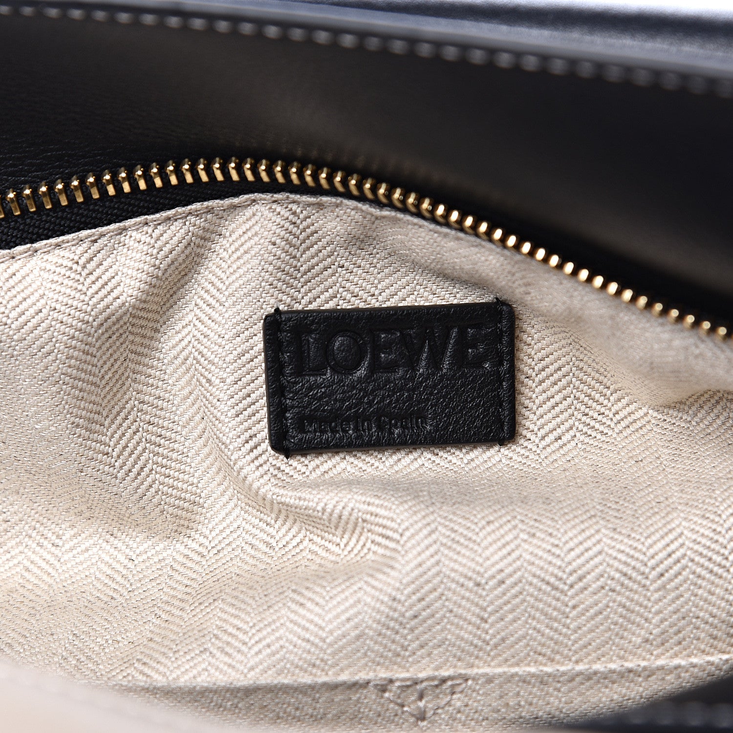 Loewe Grained Calfskin Medium Puzzle Bag Amber Light Oat 5 of 9