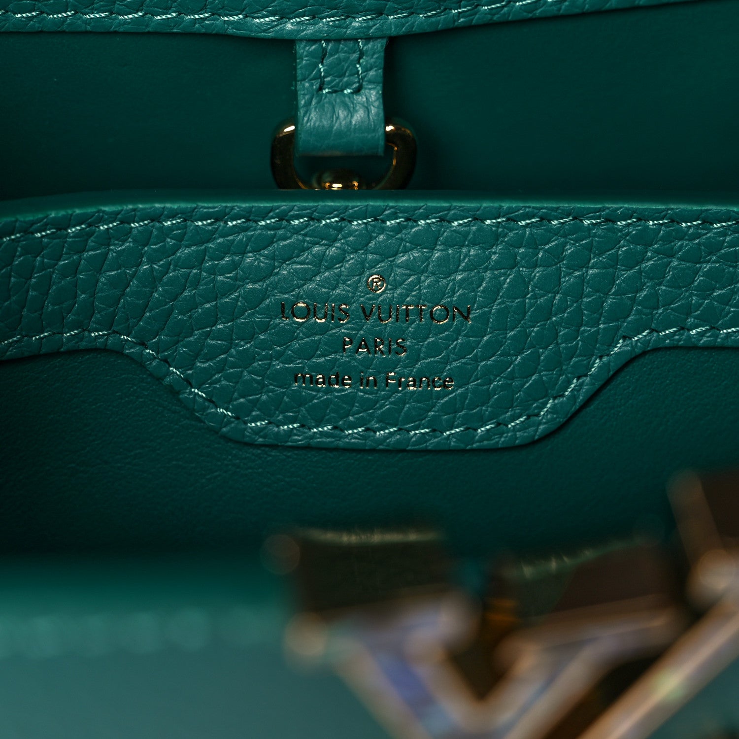 Louis Vuitton Taurillon Abalone Capucines BB Emerald 6 of 11