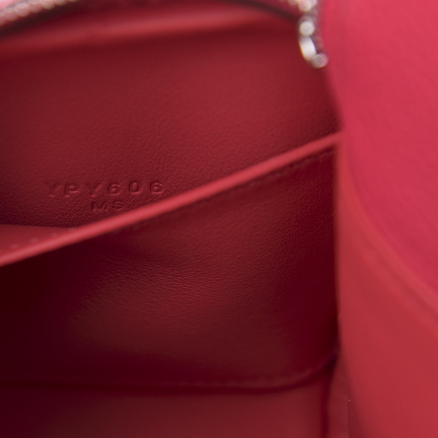 Taurillon Clemence Mini Lindy 20 Rose Extreme