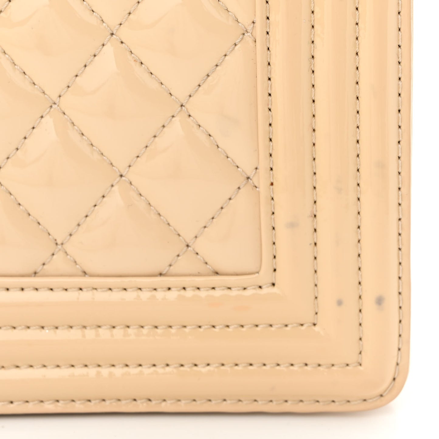 Patent Calfskin Quilted Medium Plexiglass Boy Flap Beige