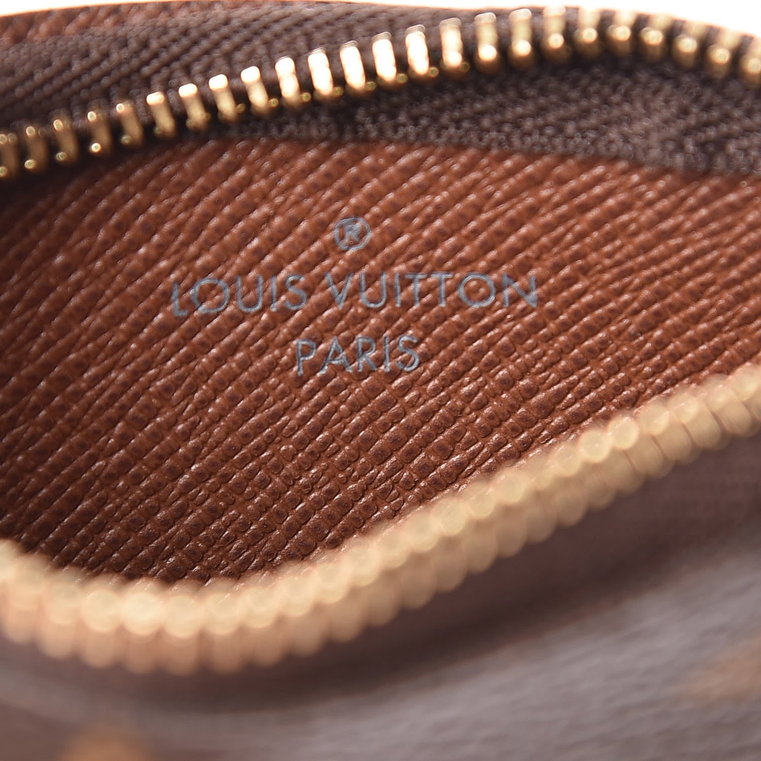 Louis Vuitton Monogram Key Pouch 6 of 7