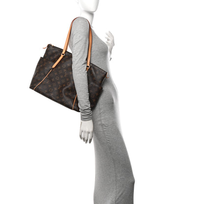 Louis Vuitton Monogram Totally MM 2 of 13