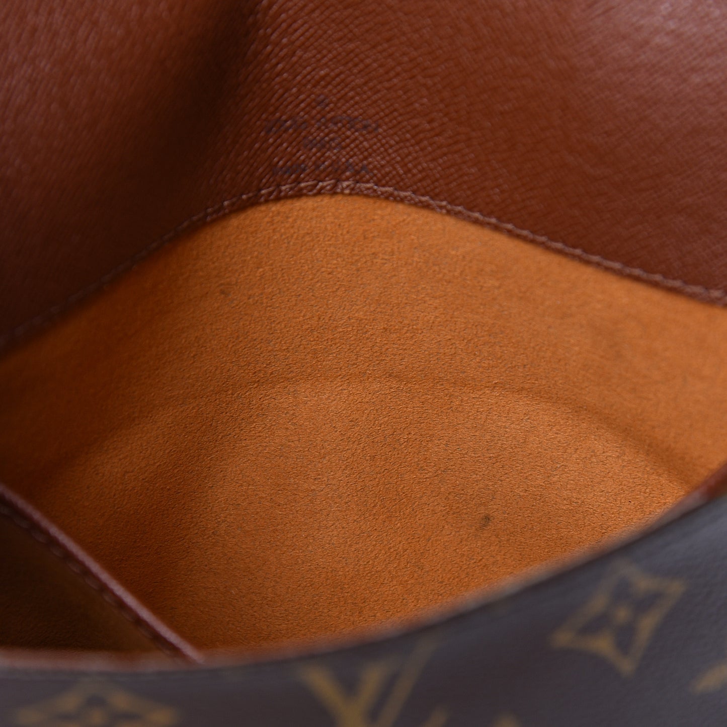 Monogram Musette Tango