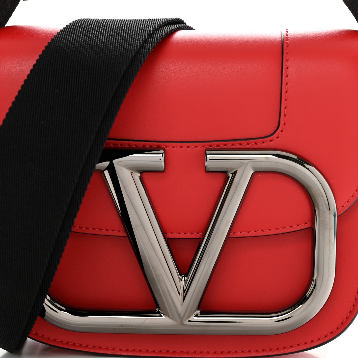 Smooth Calfskin Small Supervee Crossbody Bag Rouge Pur