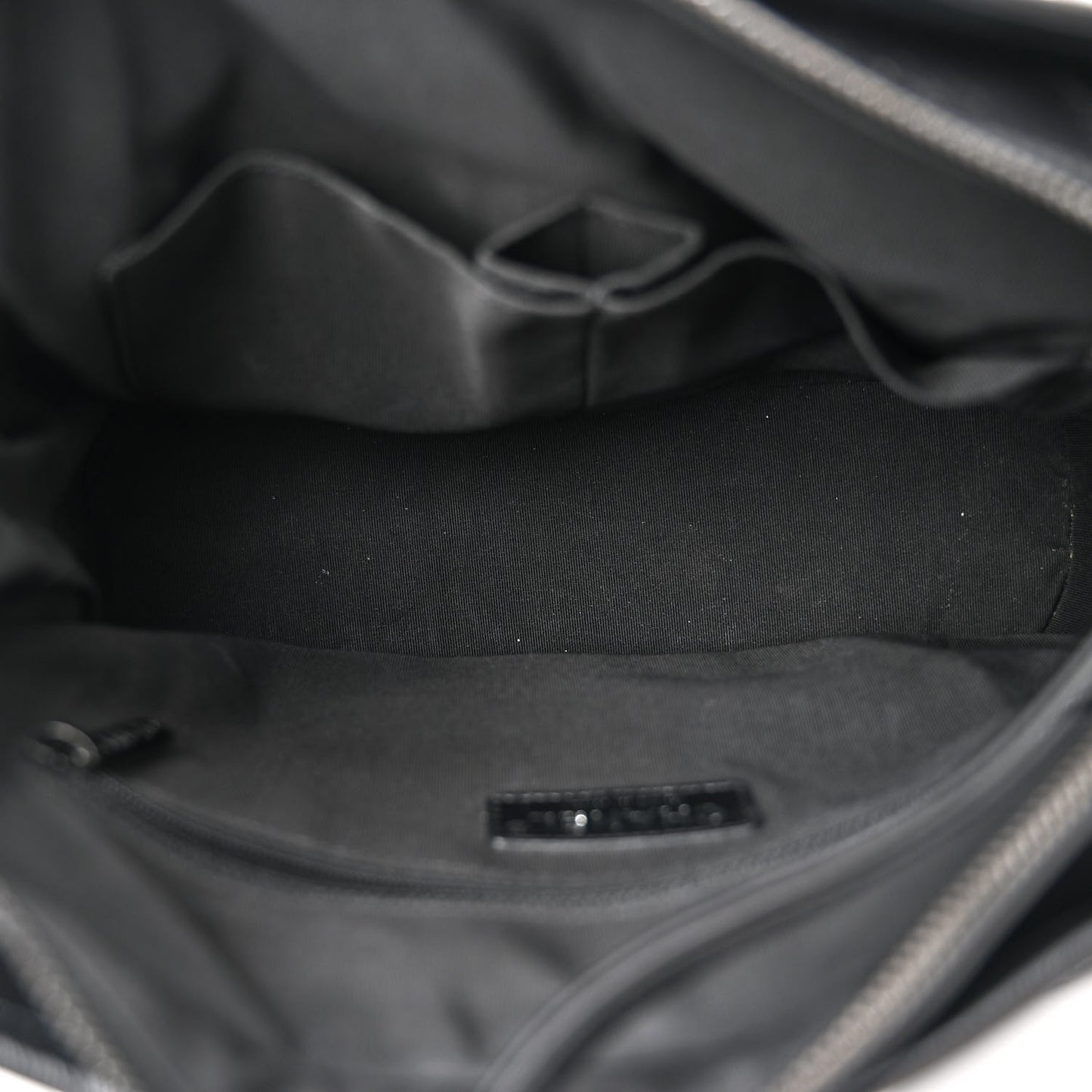 Aged Calfskin Quilted Medium Gabrielle Hobo So Black