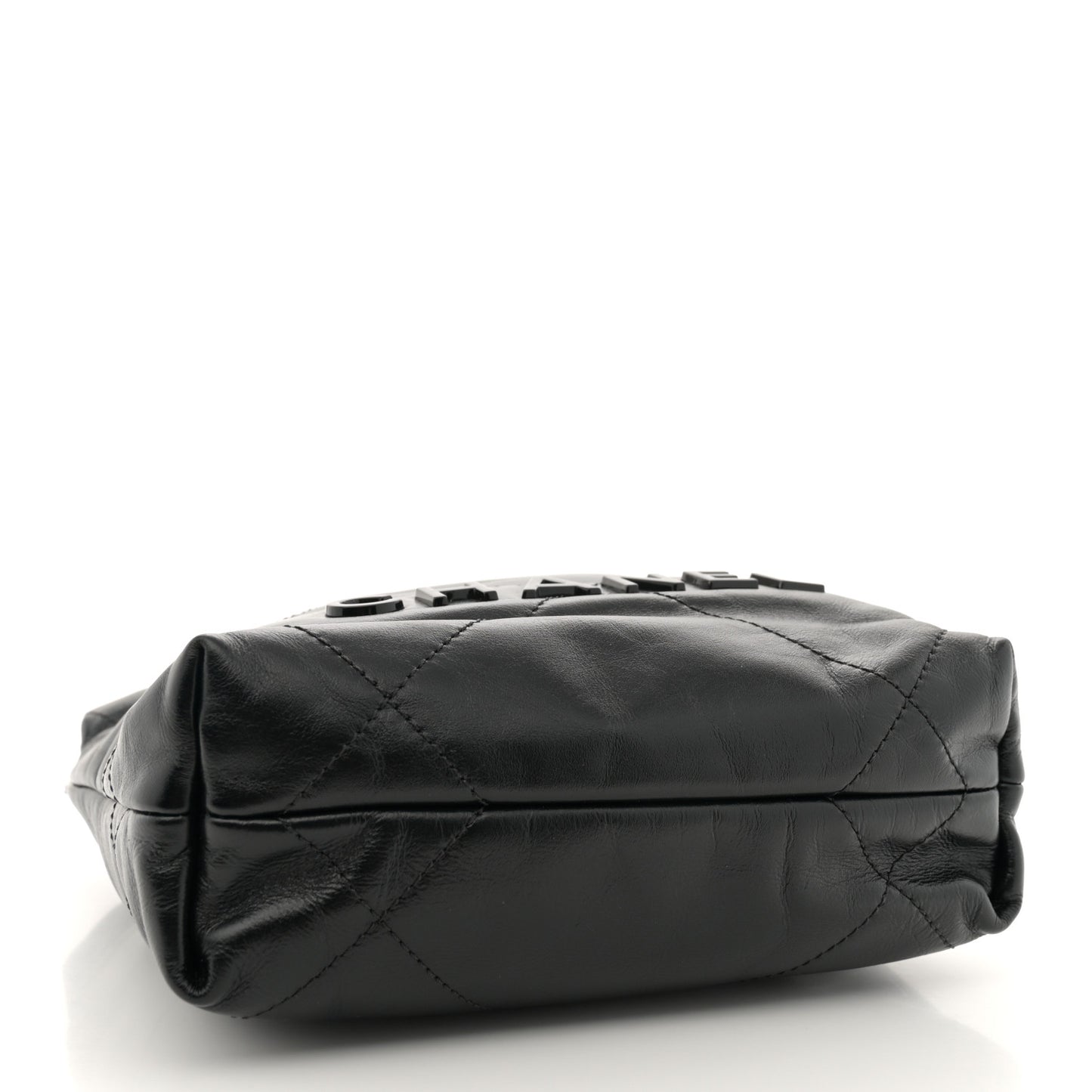 Shiny Calfskin Quilted Mini Chanel 22 So Black