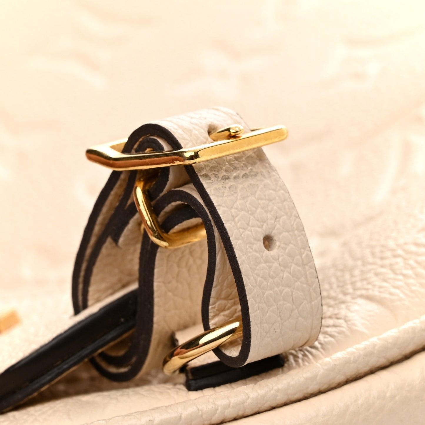 Empreinte Boite Chapeau Souple MM Creme