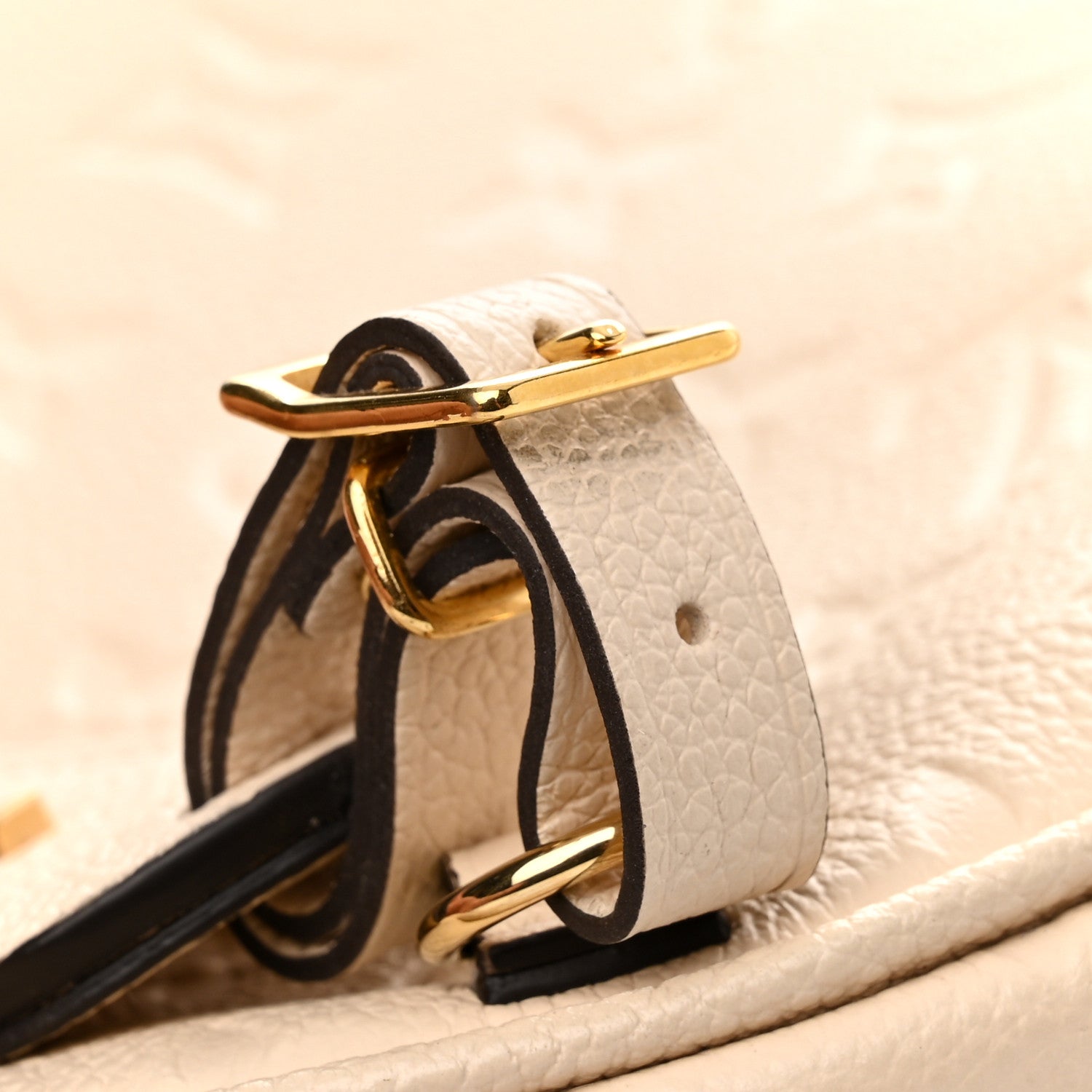Louis Vuitton Empreinte Boite Chapeau Souple MM Creme 10 of 10
