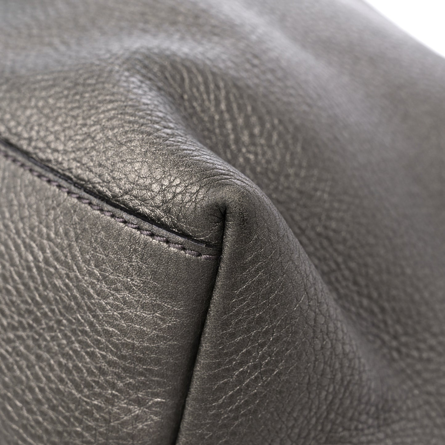 Metallic Pebbled Calfskin Large Soho Chain Shoulder Bag Sasso