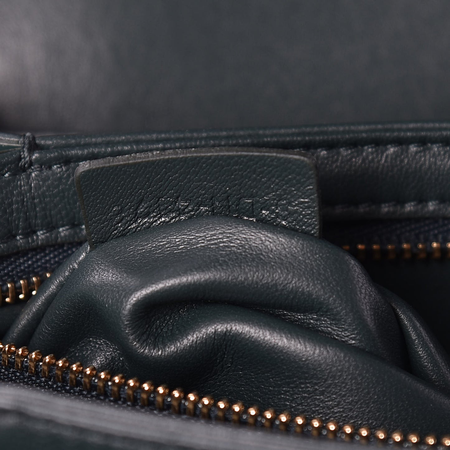 Shiny Calfskin Medium Triomphe Amazone