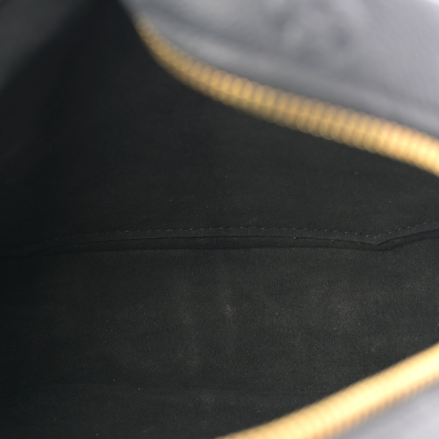 Empreinte Boite Chapeau Souple MM Black
