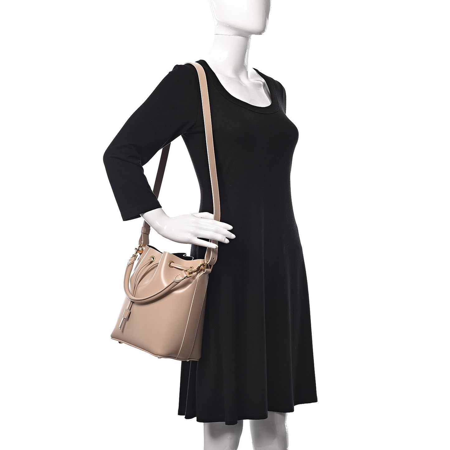 Calfskin Medium Emmanuelle Bucket Bag Nude Powder