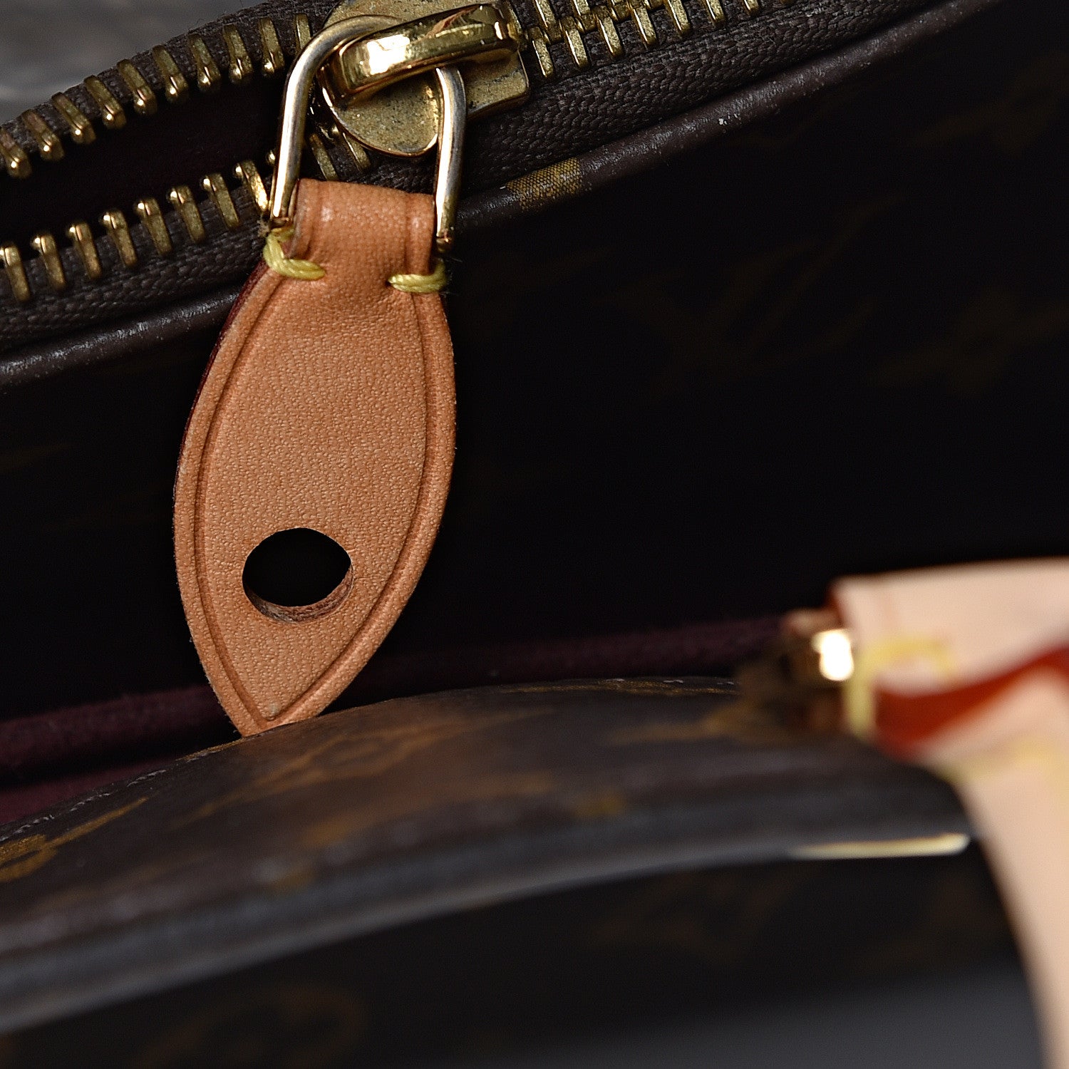 Louis Vuitton Monogram Montaigne MM 9 of 17