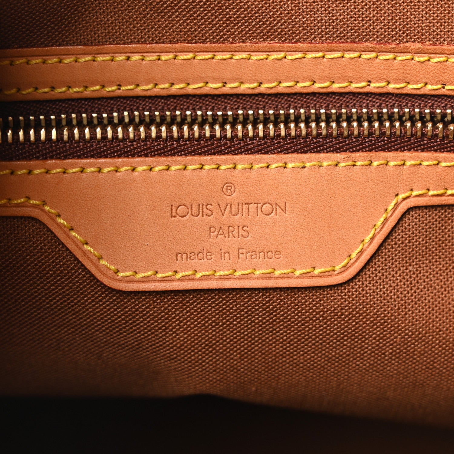 Louis Vuitton Monogram Cabas Mezzo 6 of 9
